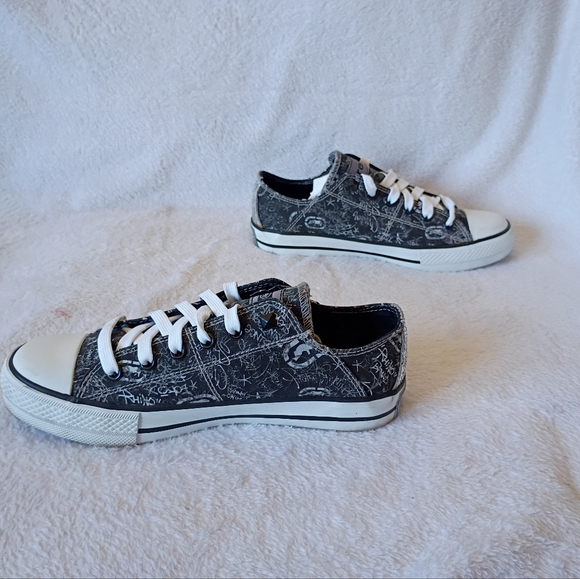 Red Marc Ecko Rumor fashion sneakers size 6 for women - Picture 7 of 13